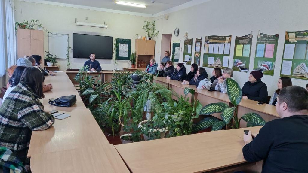 ГОТУВАТИСЬ ДО ДОРОСЛОГО ЖИТТЯ ПОТРІБНО ЗАЗДАЛЕГІДЬ зображення_viber_2025-02-19_17-06-27-156